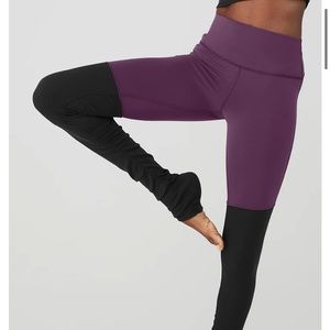 ALO Goddess legging dark plum
